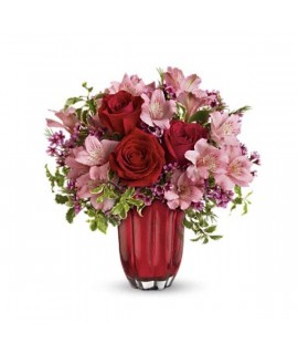 Heart's Treasure Bouquet by Teleflora